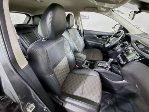 Certified 2022 Nissan Rogue Sport SV w/ Technology Package image 30