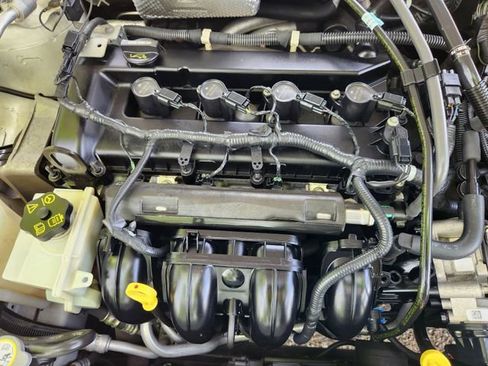 Used 2011 Ford Focus SEL w/ 301A Rapid Spec Order Code FWD image 27