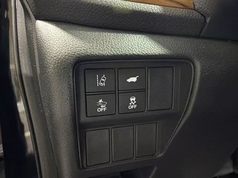 Used 2017 Honda CR-V EX-L image 16