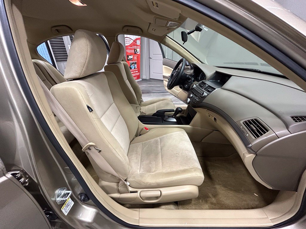 Used 2009 Honda Accord LX image 31