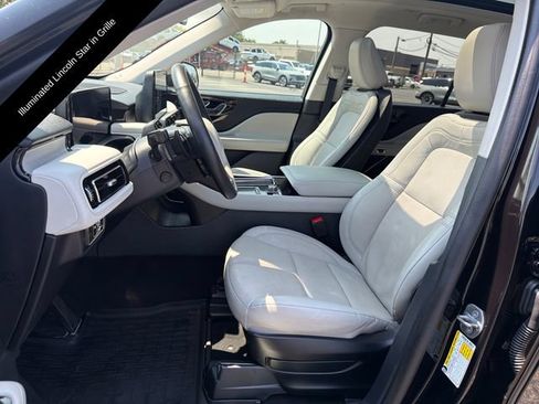 Certified 2025 Lincoln Aviator Reserve w/ Jet Appearance Package AWD/4WD image 14