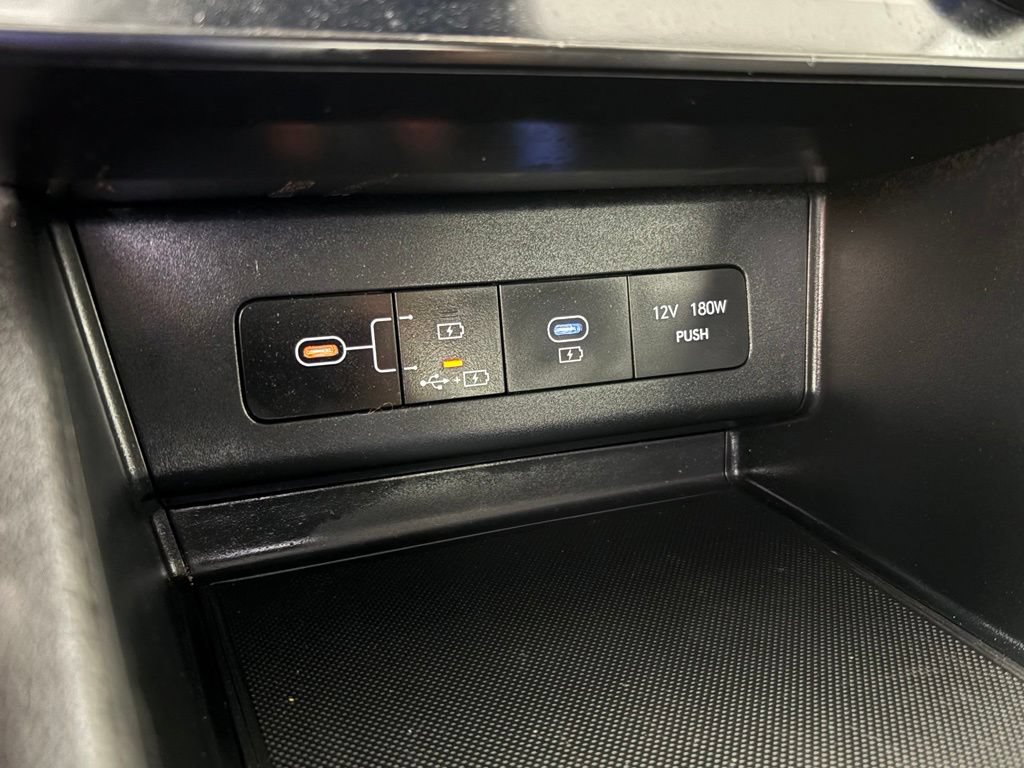 Used 2025 Hyundai Sonata SEL FWD image 33