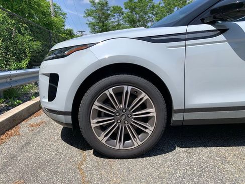 Certified 2024 Land Rover Range Rover Evoque S image 9