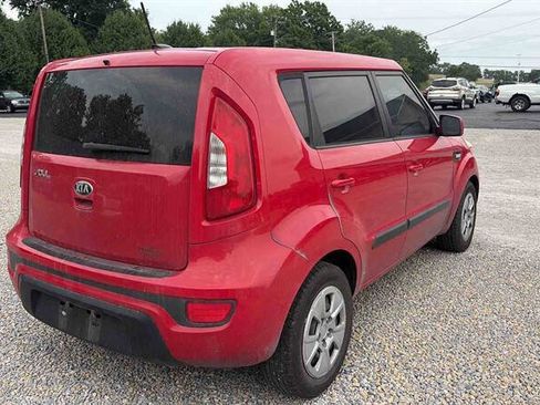 Used 2013 Kia Soul FWD image 8