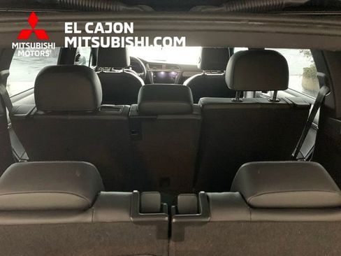 Used 2019 Volkswagen Tiguan SEL R-Line image 23