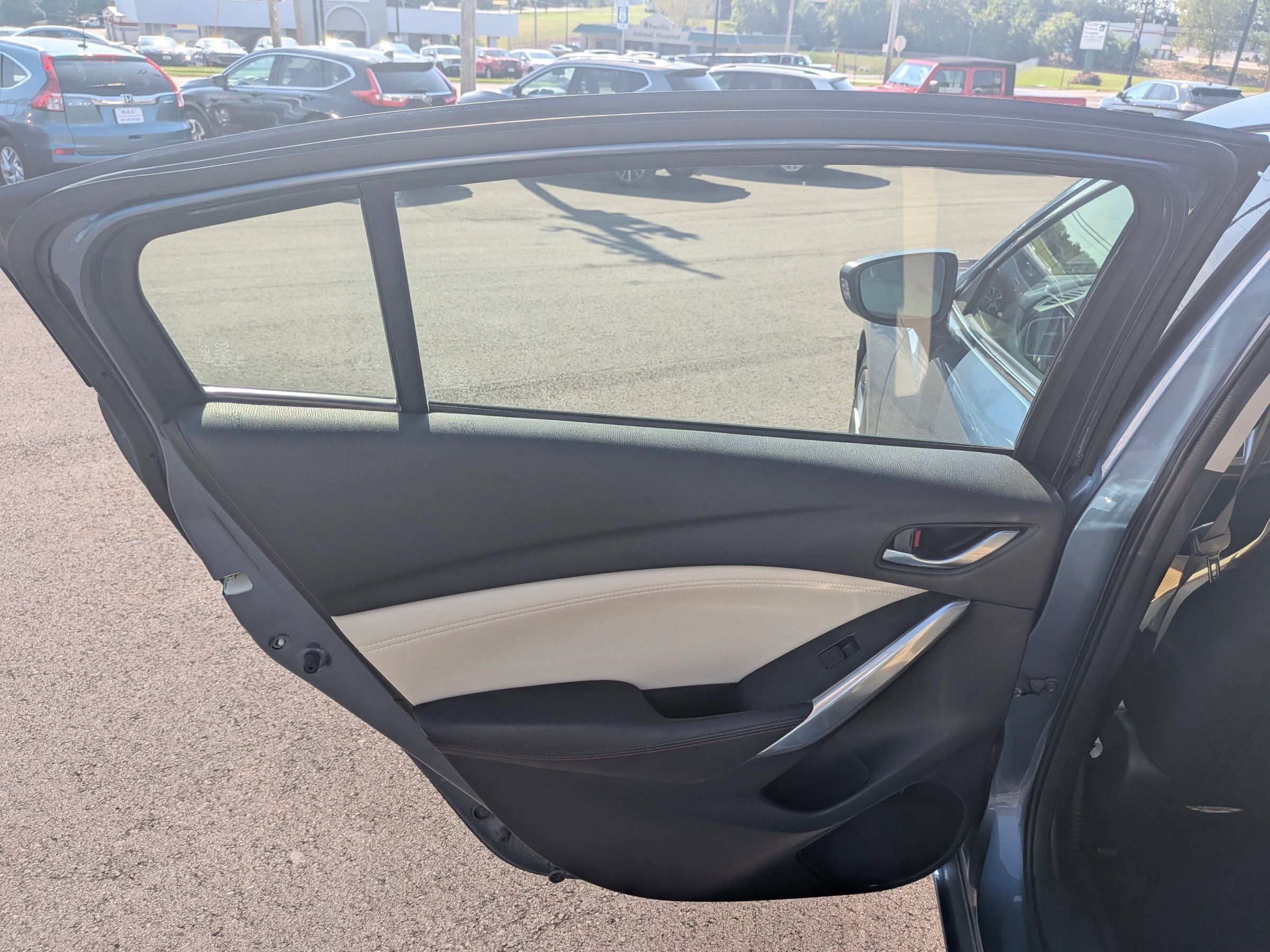 Used 2014 MAZDA MAZDA6 Grand Touring w/ MRCC + FOW Package FWD image 27