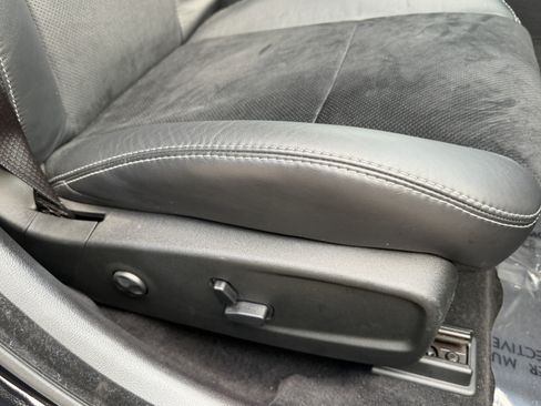 Used 2013 Dodge Charger R/T image 20