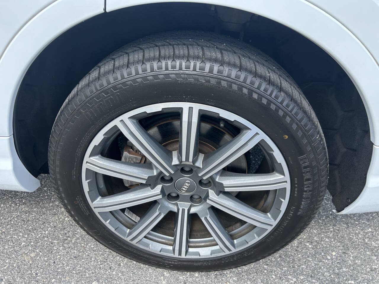 Used 2017 Audi Q7 3.0T Premium Plus AWD/4WD image 14