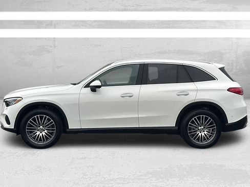 Certified 2025 Mercedes-Benz GLC 300 4MATIC image 7