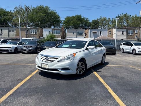 Used 2013 Hyundai Sonata GLS FWD image 3