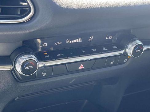 Used 2025 MAZDA CX-30 AWD 2.5 S w/ Preferred Package image 16