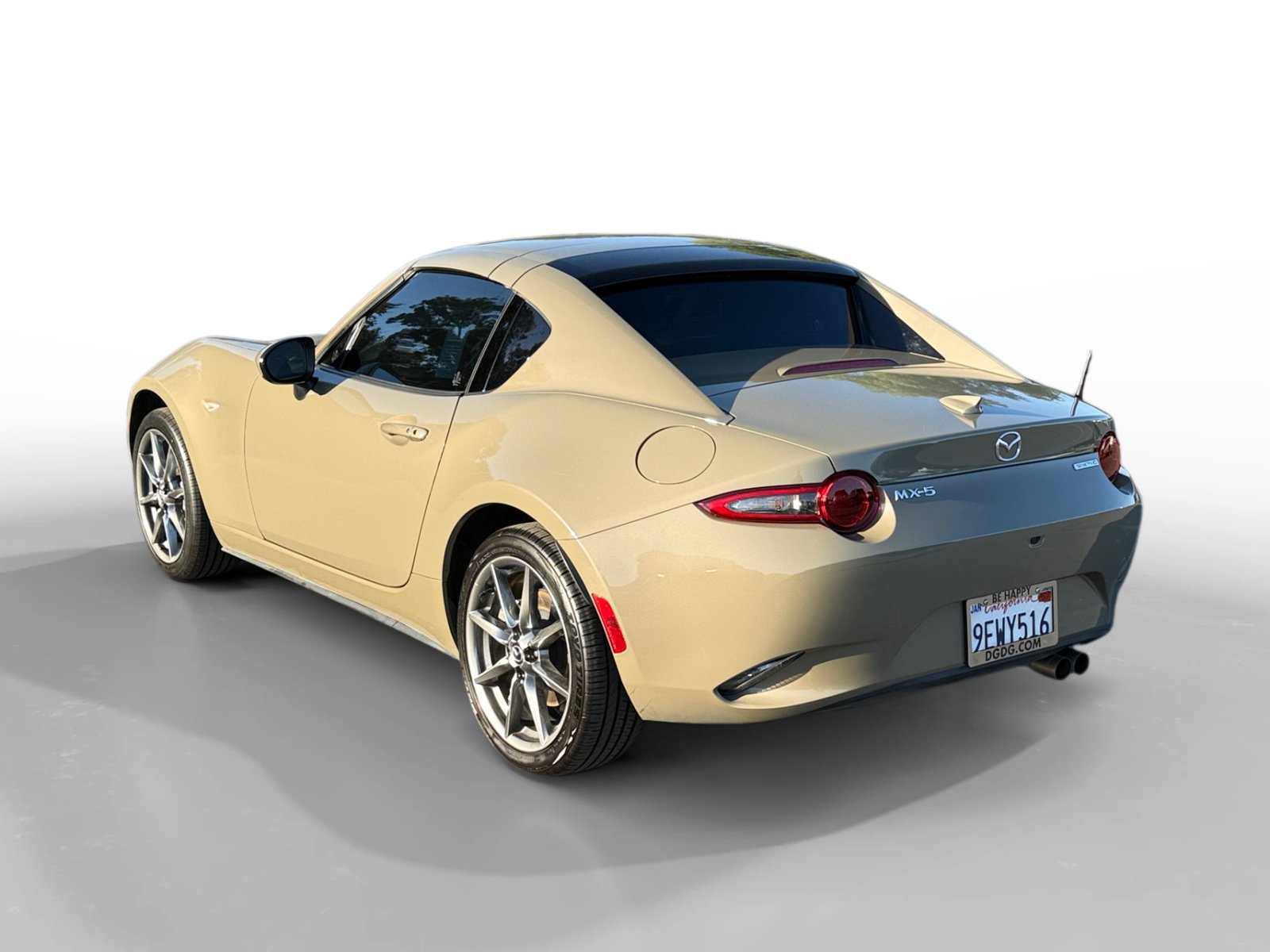 Used 2023 MAZDA MX-5 Miata Grand Touring RWD image 3