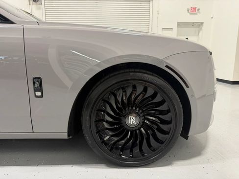 Used 2021 Rolls-Royce Ghost image 29
