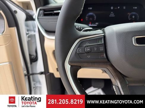 Used 2026 Jeep Grand Cherokee L Limited w/ Limited Altitude Package AWD/4WD image 22