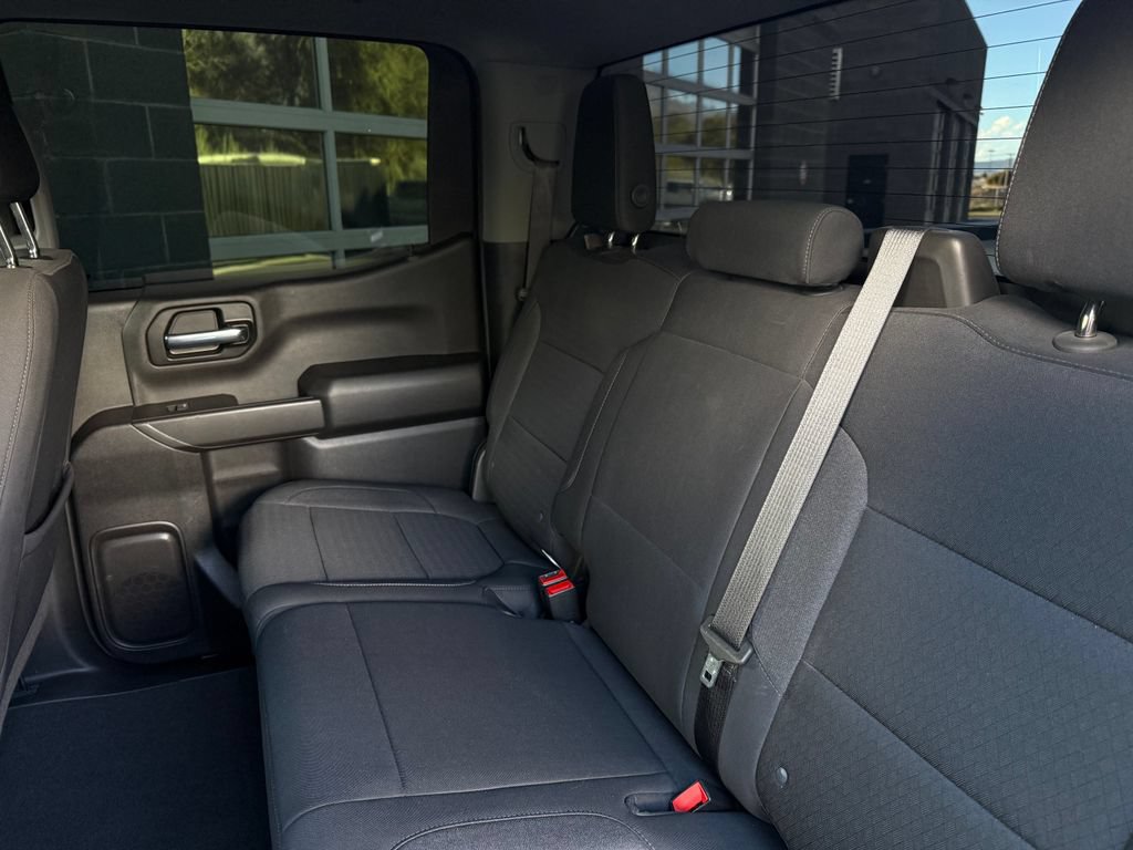 Used 2022 Chevrolet Silverado 1500 Custom w/ Safety Confidence Package AWD/4WD image 29