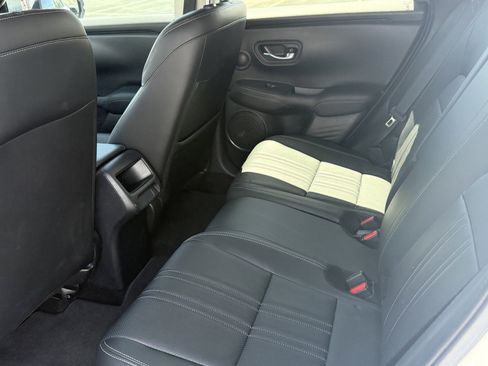 Certified 2024 Honda HR-V EX-L image 23