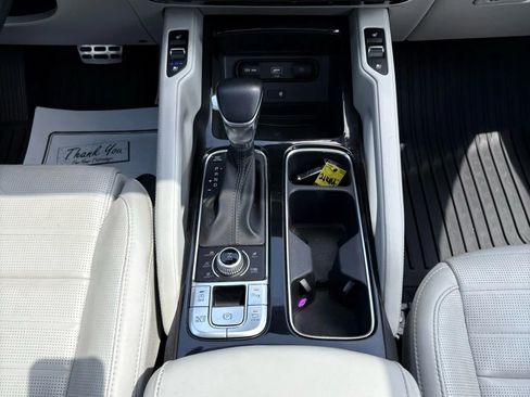 Used 2020 Kia Telluride SX w/ SX Prestige Package image 28