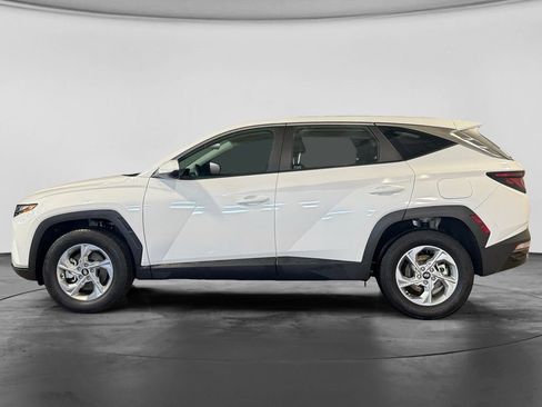 Used 2023 Hyundai Tucson SE w/ Cargo Package image 6