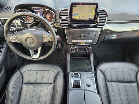 Used 2018 Mercedes-Benz GLS 450 4MATIC image 27