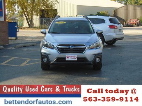 Used 2019 Subaru Outback 2.5i Premium image 4