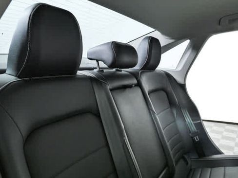 Used 2024 Volkswagen Jetta SE FWD image 22