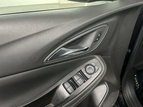 Certified 2023 Buick Encore GX Preferred FWD image 21
