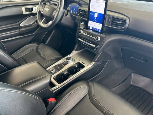 Used 2020 Ford Explorer ST w/ ST Street Pack AWD/4WD image 16