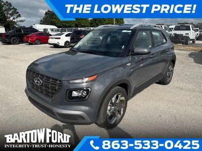 Used 2025 Hyundai Venue SEL