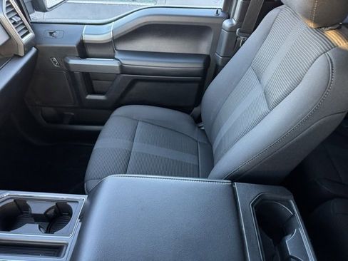 Used 2016 Ford F150 XLT w/ Equipment Group 302A Luxury image 21