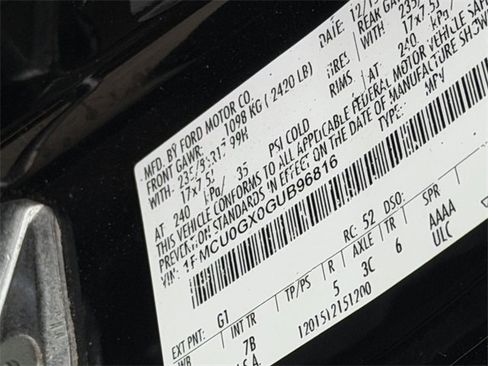 Used 2016 Ford Escape SE w/ Equipment Group 201A image 10