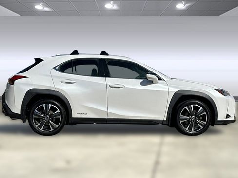 Used 2019 Lexus UX 250h w/ Accessory Package image 7