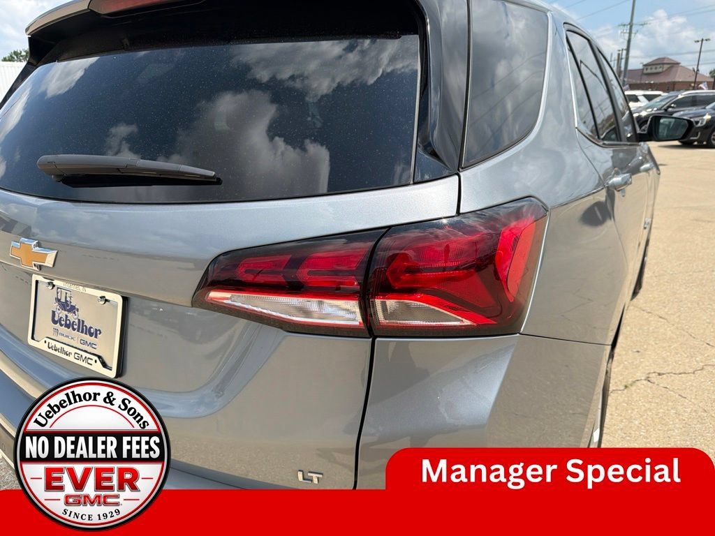 Used 2024 Chevrolet Equinox LT w/ LPO, Floor Liner Package FWD image 9