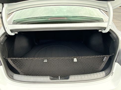 New 2026 Hyundai Elantra Limited w/ Cargo Package FWD image 20
