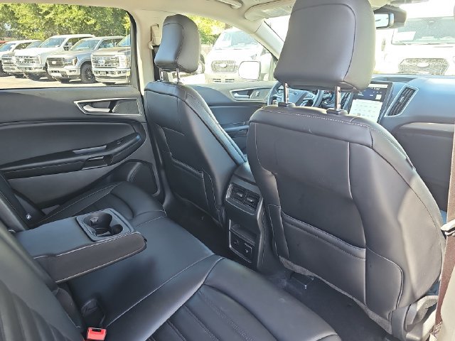 Used 2024 Ford Edge SEL w/ Convenience Package AWD/4WD image 11
