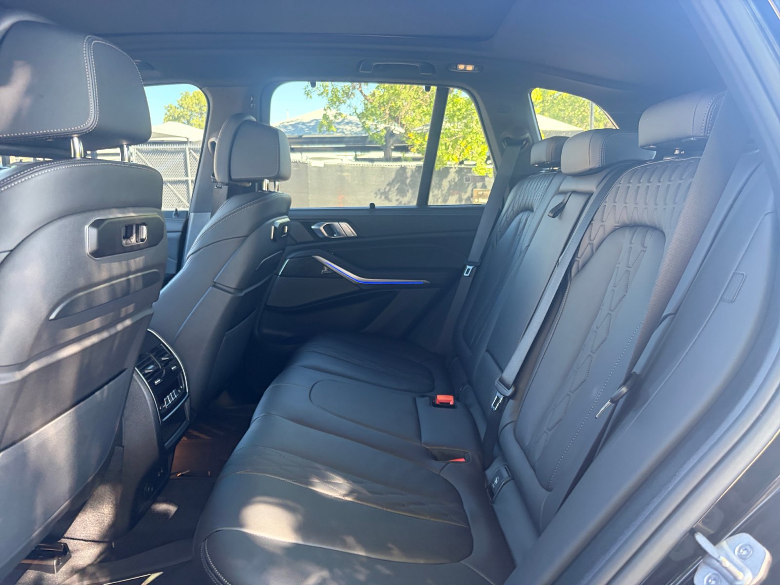 Used 2026 BMW X5 M60i AWD/4WD image 24