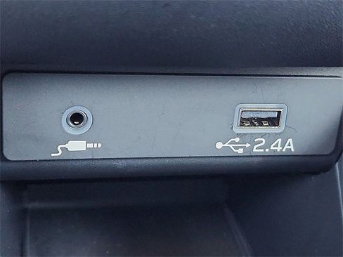 Certified 2025 Subaru Outback image 20