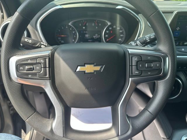 Used 2021 Chevrolet Blazer LT AWD/4WD image 8