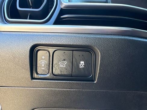 Used 2025 Kia Sorento EX w/ EX Panoramic Sunroof Package image 23