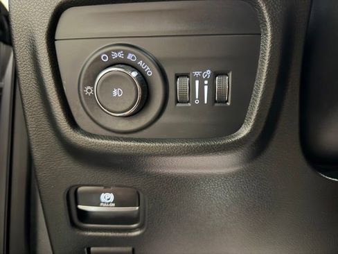 Used 2024 Jeep Grand Cherokee L Limited w/ Luxury Tech Group II AWD/4WD image 42