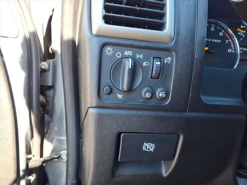 Used 2008 Chevrolet Colorado LT image 11