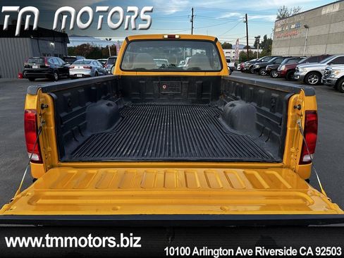 Used 2001 Ford F250 XL image 6
