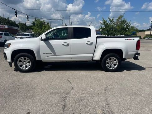 Used 2021 Chevrolet Colorado LT AWD/4WD image 3