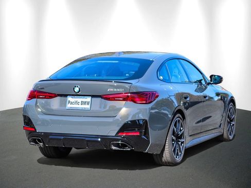 New 2026 BMW 440i xDrive w/ Premium Package AWD/4WD image 6