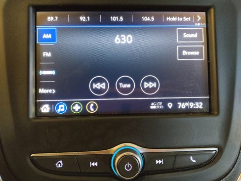 Used 2019 Chevrolet Equinox LT FWD image 25