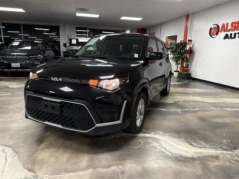 Used 2024 Kia Soul LX w/ Option Group 015 image 6