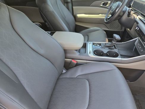 Certified 2026 Kia Carnival SX FWD image 19