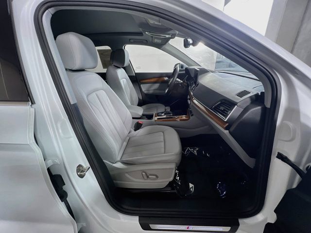 Used 2023 Audi Q5 2.0T Premium AWD/4WD image 30