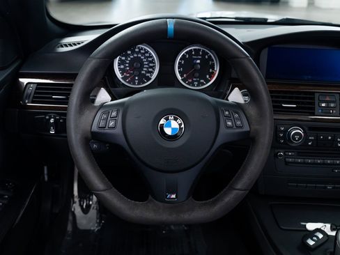 Used 2011 BMW M3 Convertible image 8
