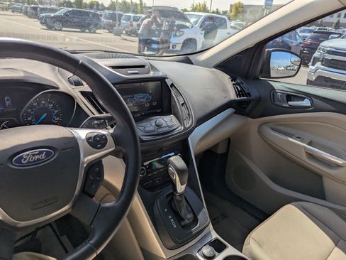 Used 2014 Ford Escape SE w/ Equipment Group 201A AWD/4WD image 20