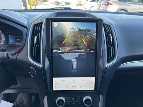 Used 2022 Ford Edge SEL image 26